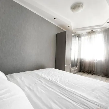 2-Bedroom Lux Most City Area Nebereznaya Riv'Era Dnipro Exterior photo