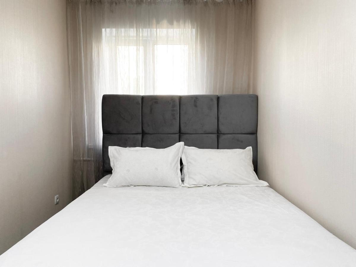 Apartment 2-bedroom Lux Area Nebereznaya Riv'era Dnipro
